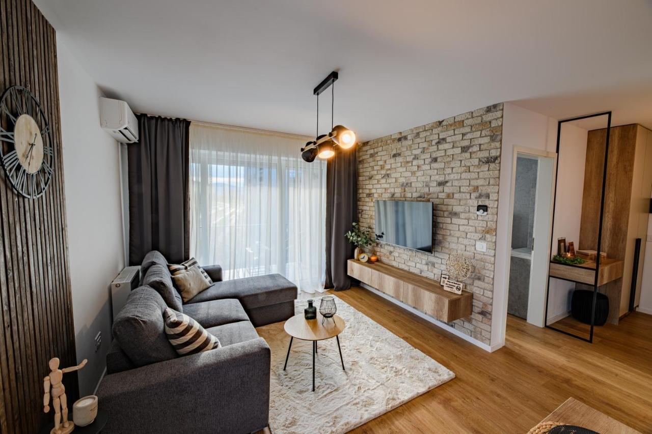 Ara Apart Hotel Braszów Zewnętrze zdjęcie