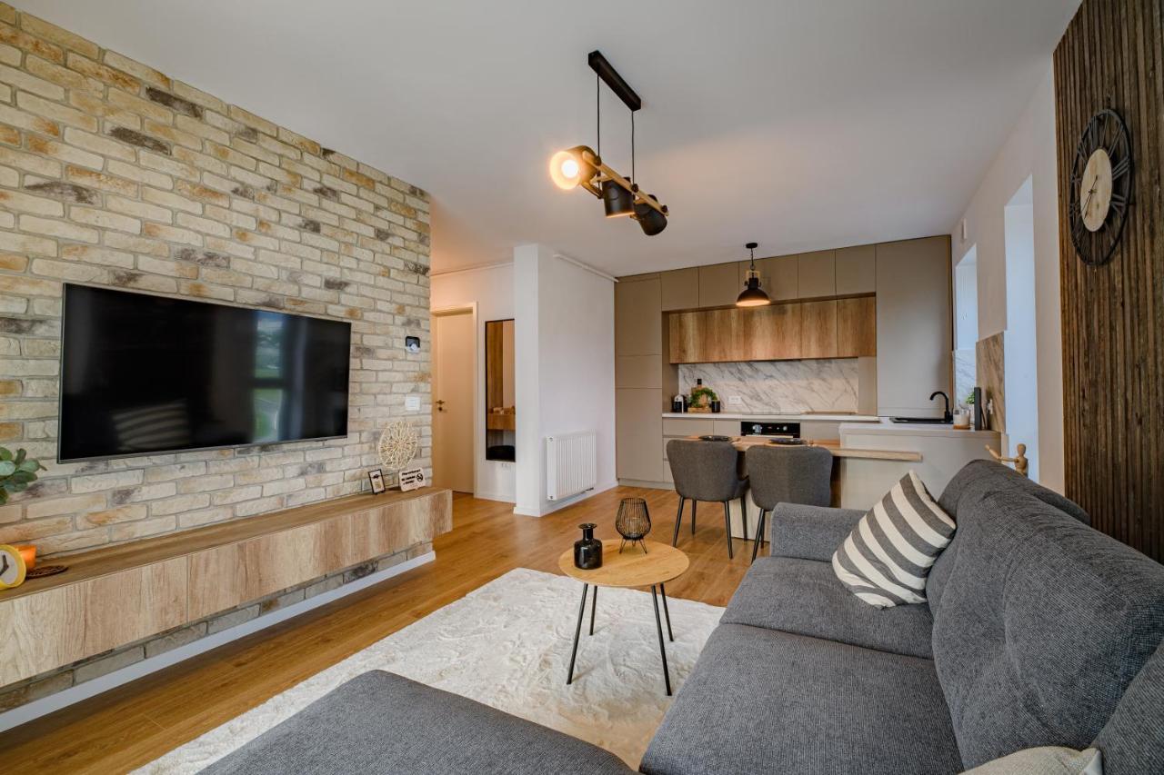 Ara Apart Hotel Braszów Zewnętrze zdjęcie